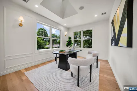$2,650,000 | 4 Garden Court, Ho-Ho-Kus, NJ 07423