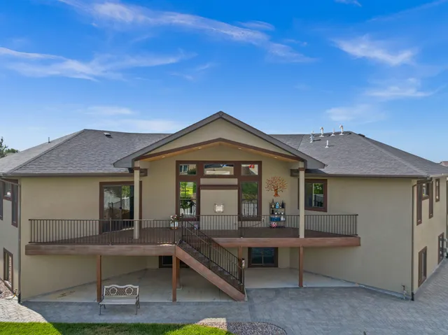 $825,000 | 2819 Palmer Drive, Casper, WY 82601