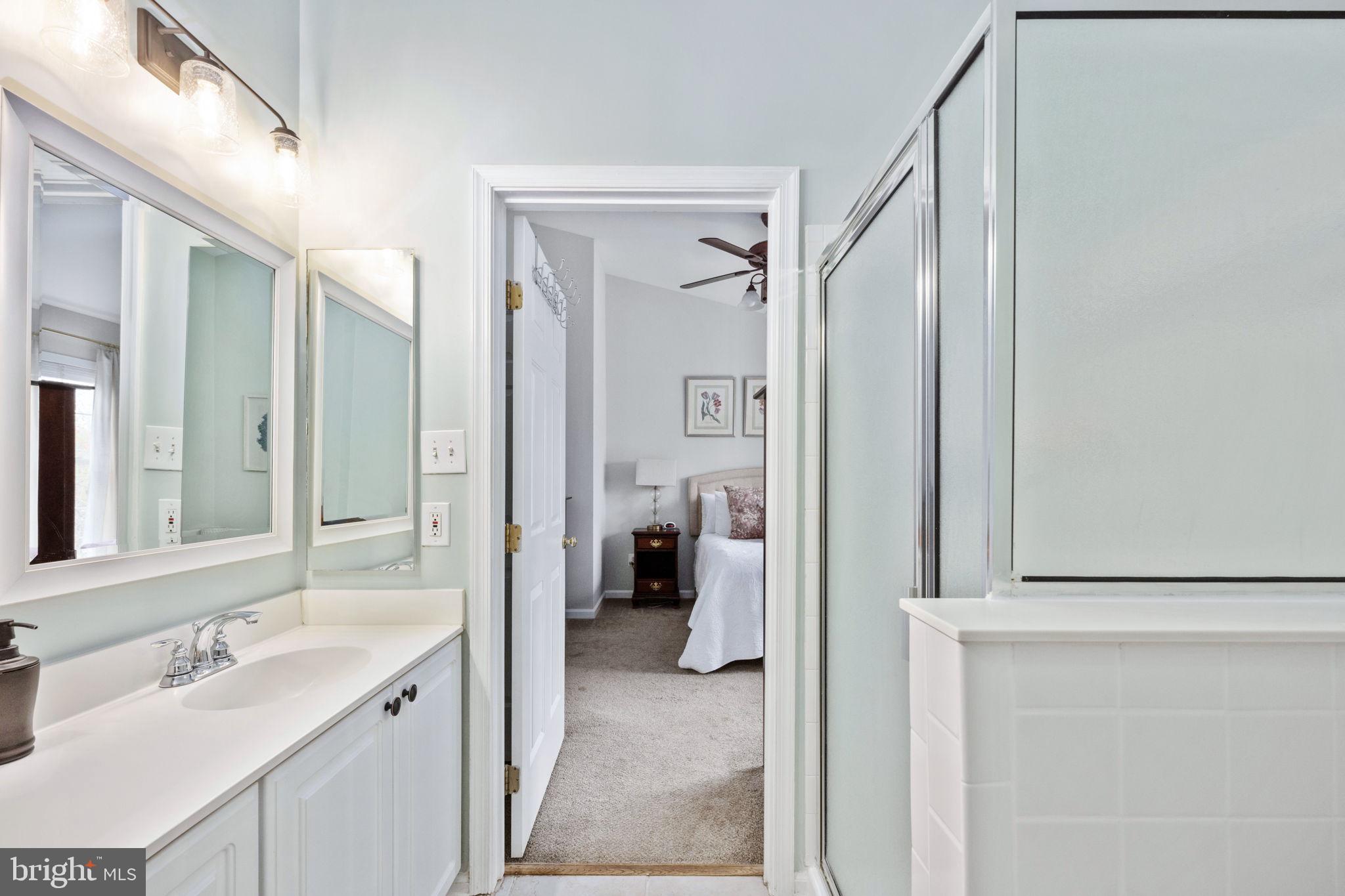 20421 Doncaster Terrace Sterling, VA 20165 - Photo 40 of 58