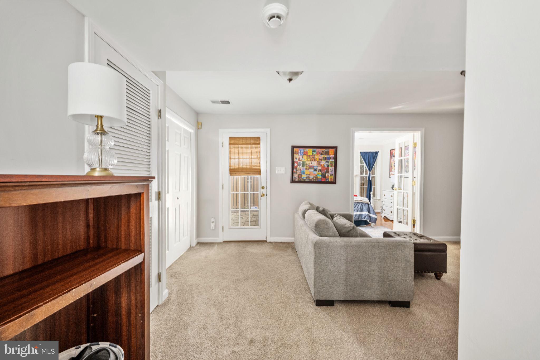 20421 Doncaster Terrace Sterling, VA 20165 - Photo 44 of 58