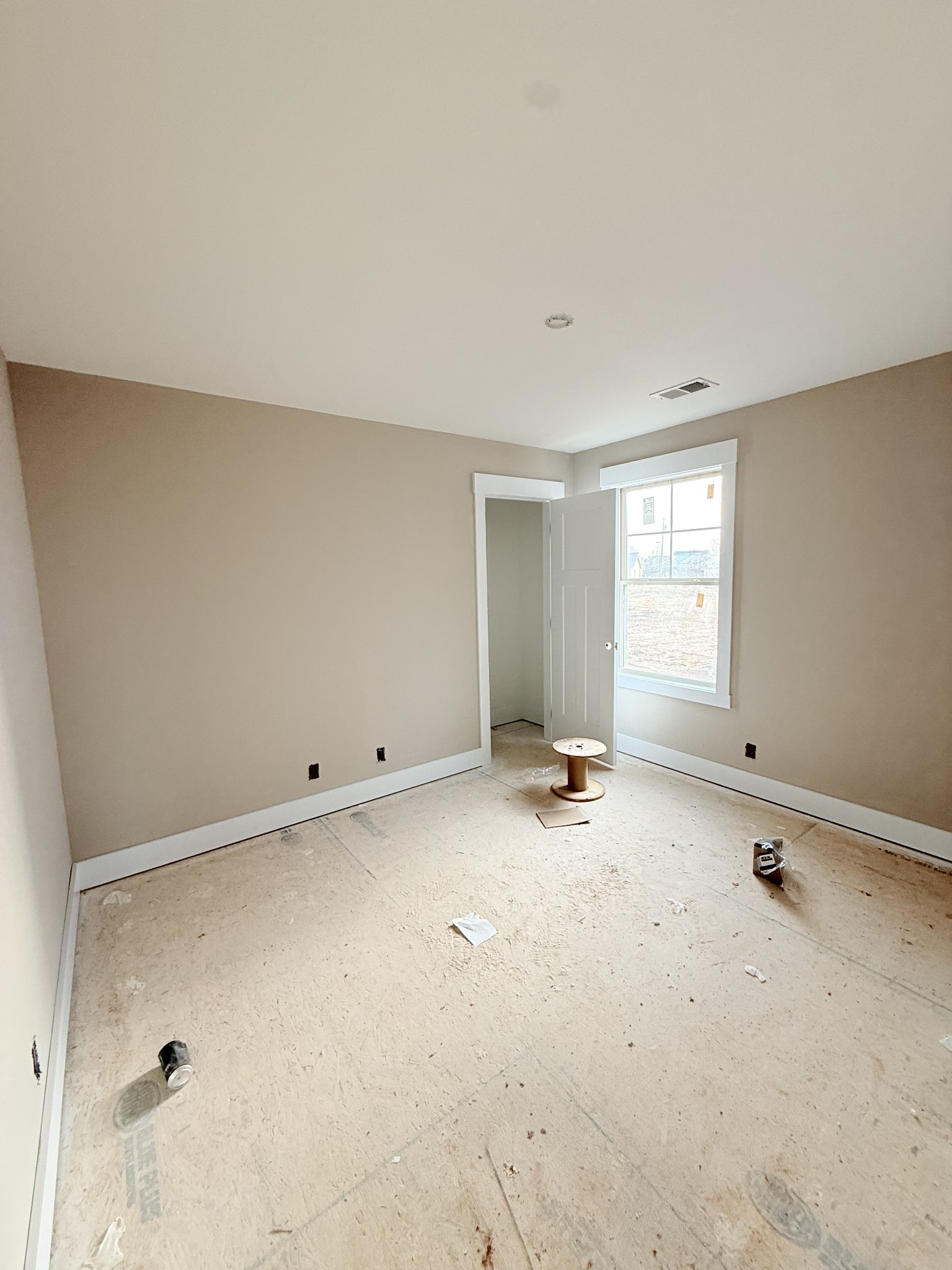 34 Echo Ridge Oak Grove, KY 42262 - Photo 31 of 33 a view of a room with window