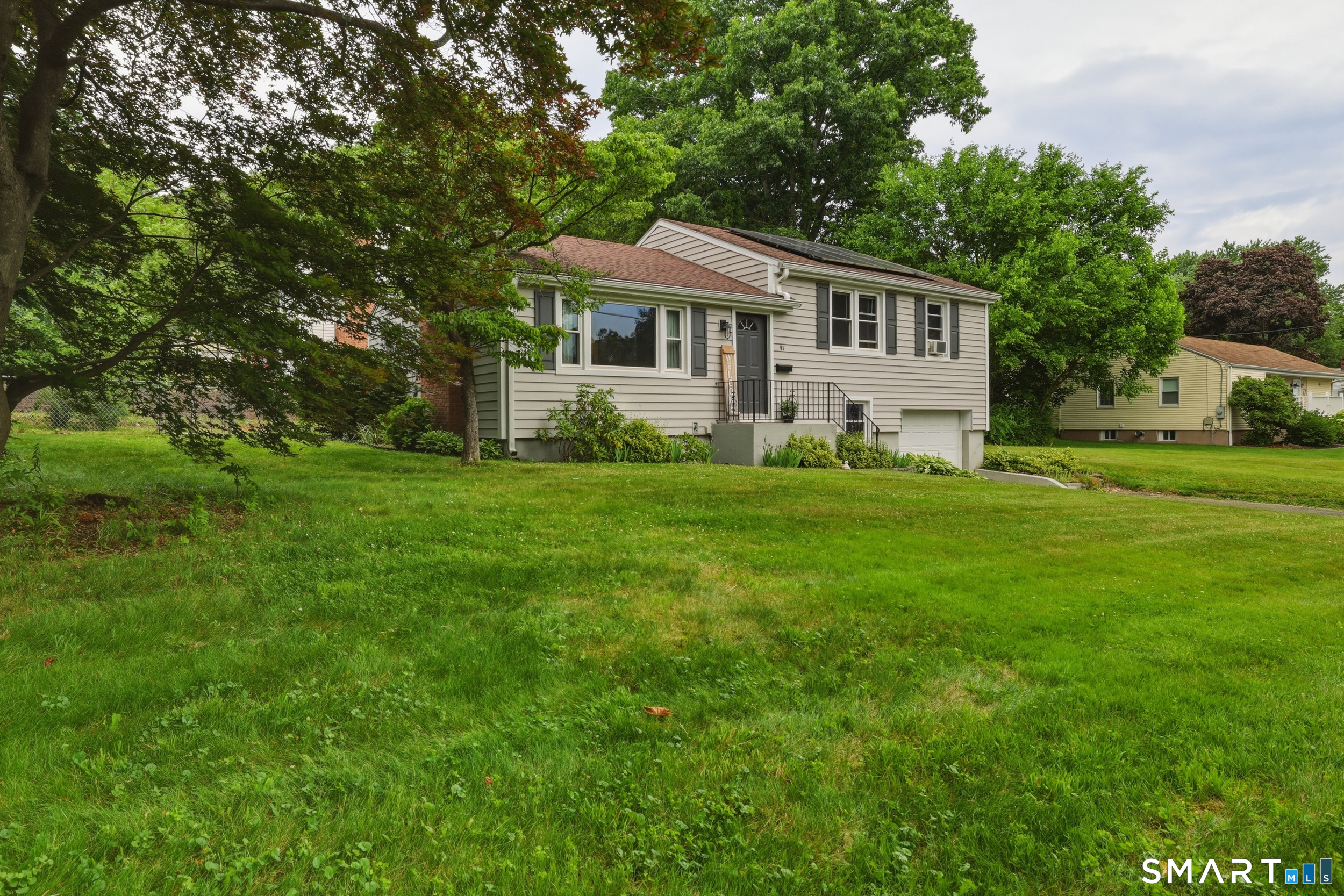 91 Berkeley Road Middletown, CT 06457 - Photo 4 of 33