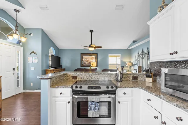 $2,000 | 104 White Cap Way, Panama City Beach, FL 32407