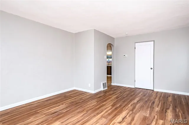 $284,500 | 9721 Shuffle Drive, St. Louis, MO 63123