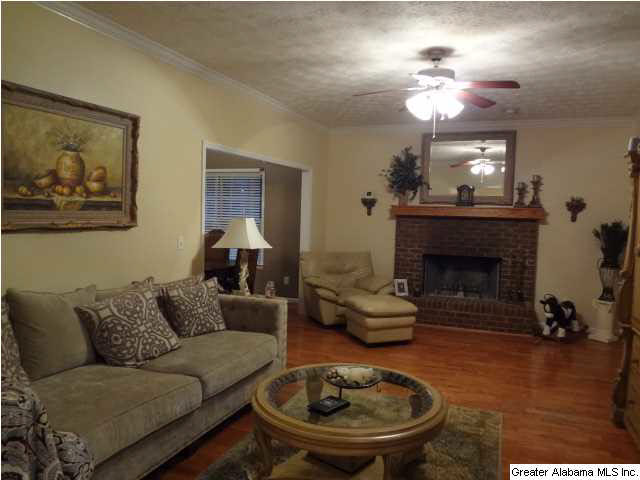 485 Comanche Street Montevallo, AL 35115 - Photo 4 of 30