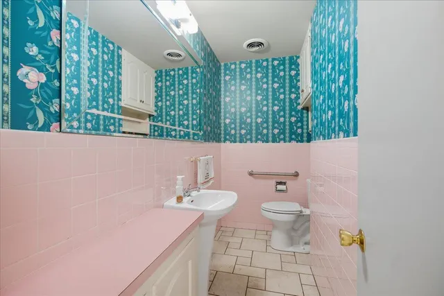 $294,900 | 1911 33rd Street, Lubbock, TX 79411