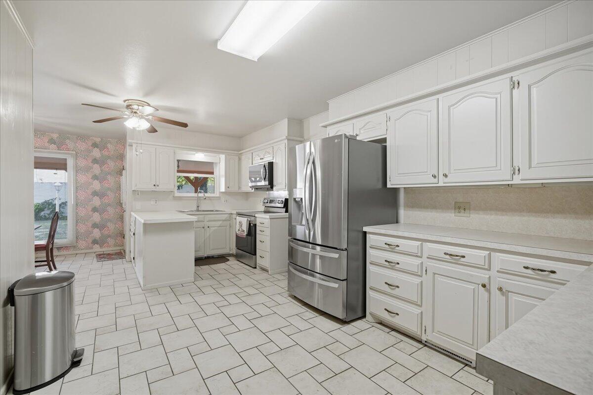 1911 33rd Street Lubbock, TX 79411 - Photo 18 of 35 18-DRG06838