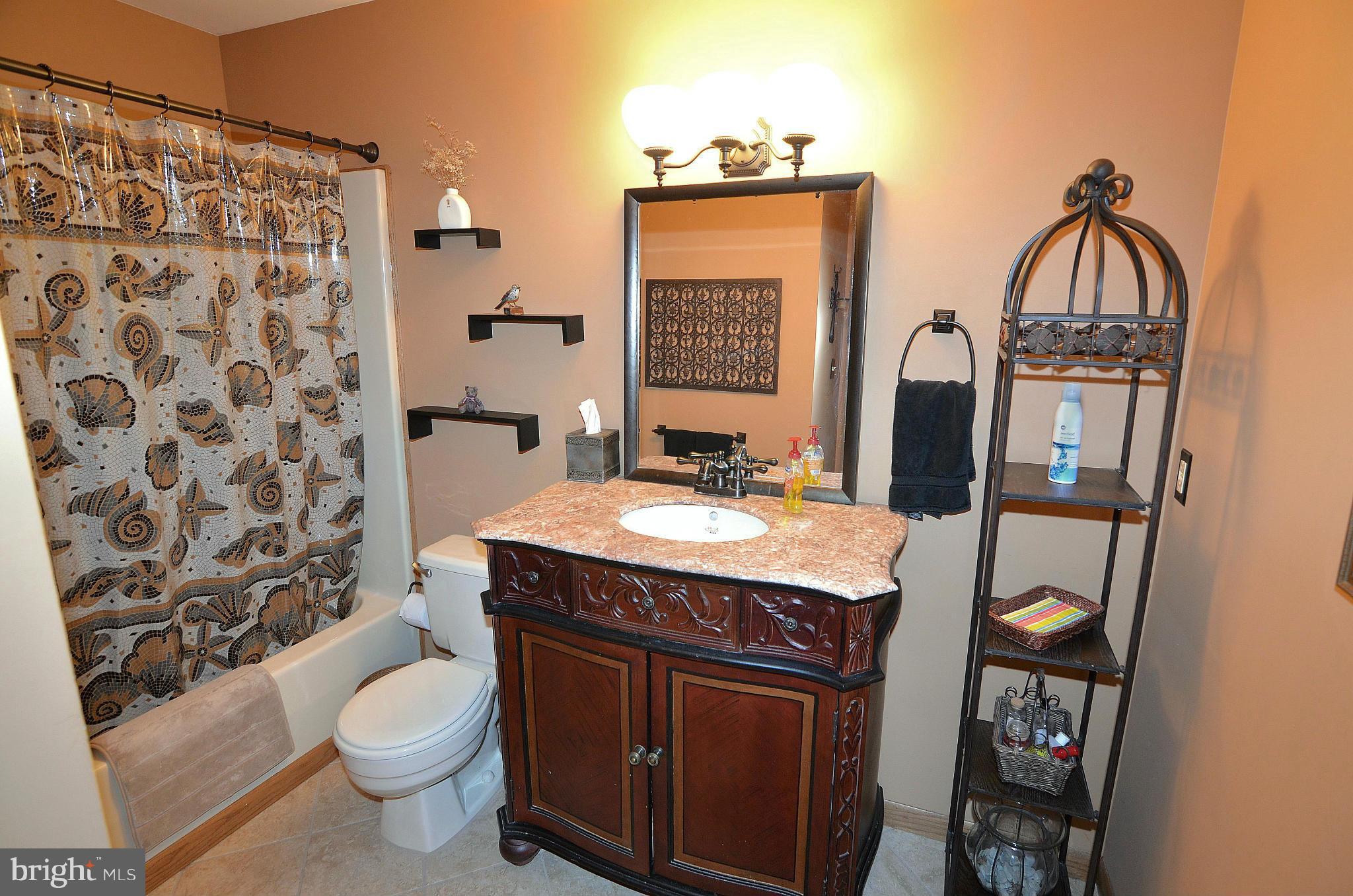 314 Long Point Road Crownsville, MD 21032 - Photo 17 of 30 Bath