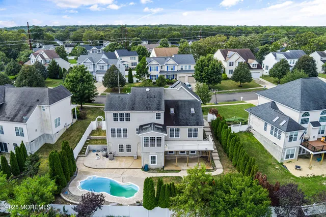 $579,999 | 8 Ridgeway Lane, Little Egg Harbor, NJ 08087