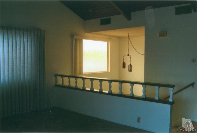 121 Santa Rosa Avenue Oxnard, CA 93035 - Photo 14 of 19 a view of a balcony