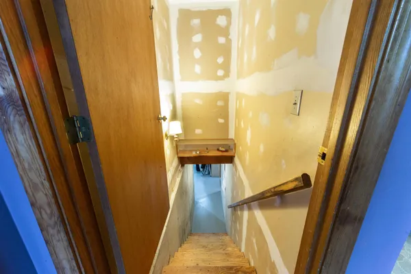 $575,000 | 450 Upper Birch Drive, Bristol, NH 03222