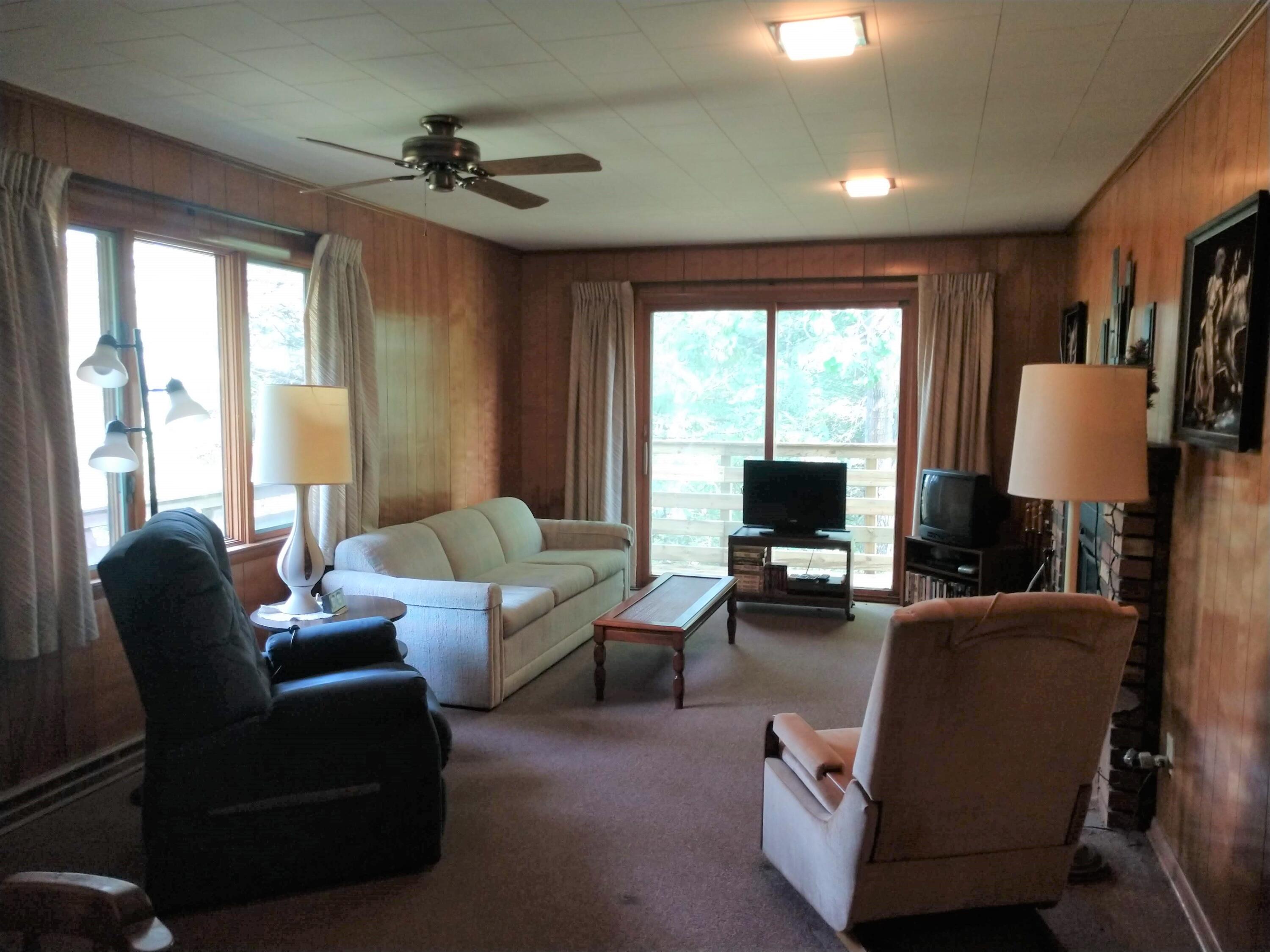 4465 South River Road Cheboygan, MI 49721 - Photo 6 of 20 Gallery Image 6