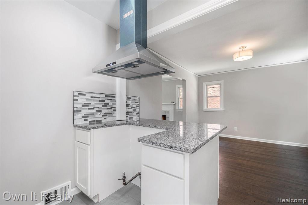 13956 Stahelin Road Detroit, MI 48223 - Photo 14 of 27 Gallery Image 14