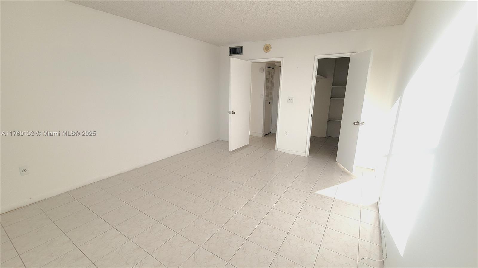 2801 Northeast 183rd Street, Unit 504W Aventura, FL 33160 - Photo 14 of 36 a view of an empty room
