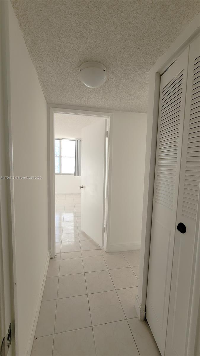 2801 Northeast 183rd Street, Unit 504W Aventura, FL 33160 - Photo 21 of 36 a view of an empty room and a bathroom
