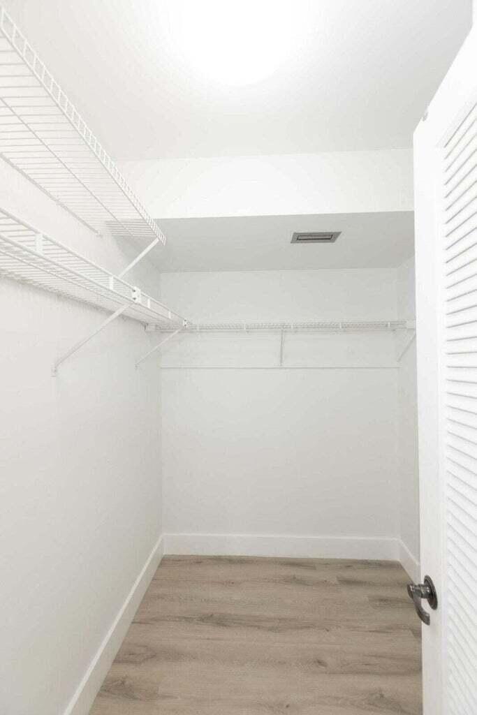 299 Northwest 52nd Terrace, Unit 118 Boca Raton, FL 33487 - Photo 15 of 28 a view of a small space