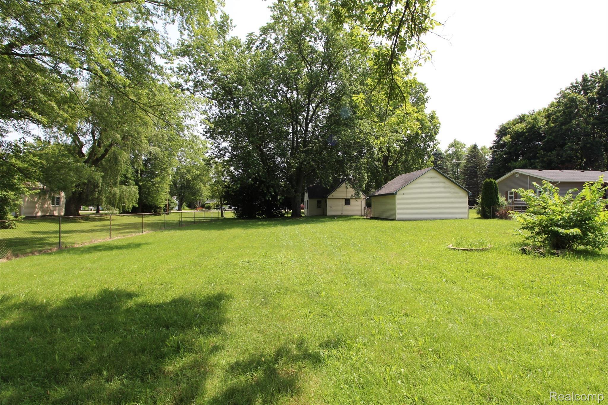 4333 East Mt Morris Road Mount Morris, MI 48458 - Photo 30 of 31 IMG_4412.JPG