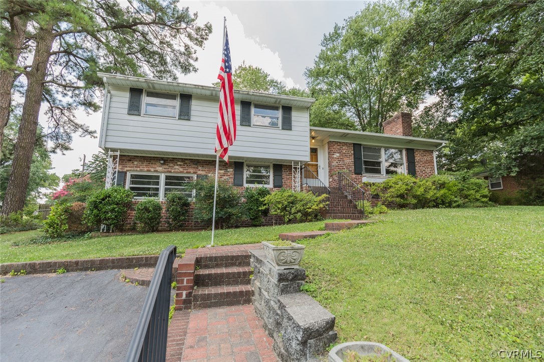 5401 Windingbrook Road Richmond, VA 23230 - Photo 3 of 45 Gallery Image 3