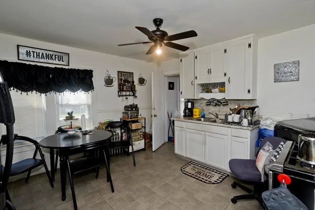 $334,900 | 320 Oakland Street, Springfield, MA 01108