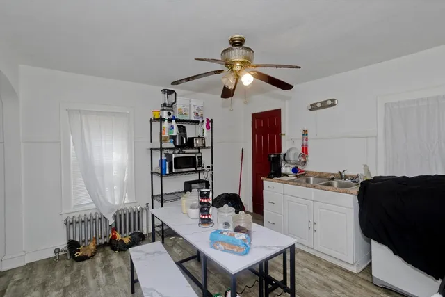 $334,900 | 320 Oakland Street, Springfield, MA 01108