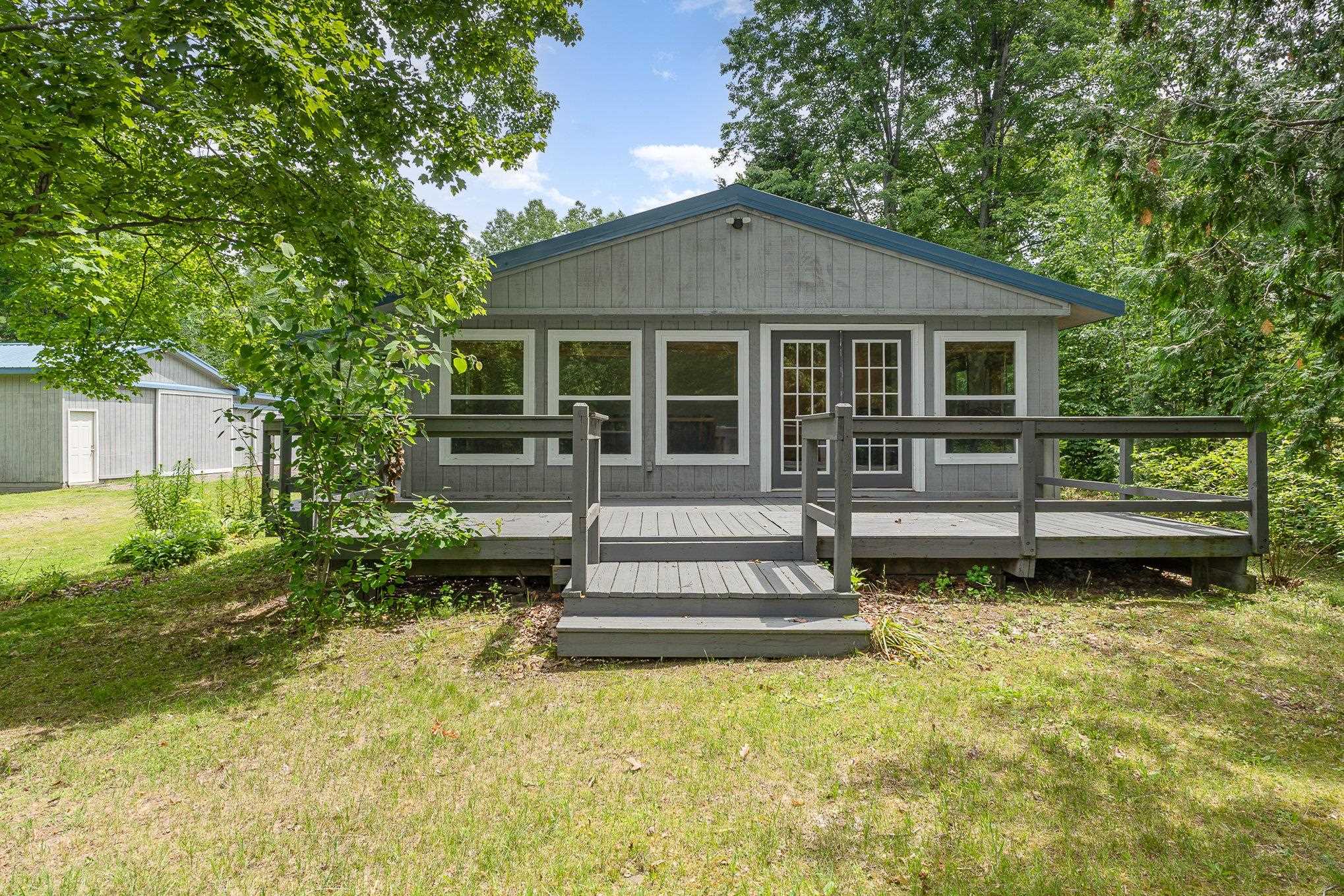1517 South Whitney Beach Road Beaverton, MI 48612 - Photo 7 of 24 Gallery Image 7