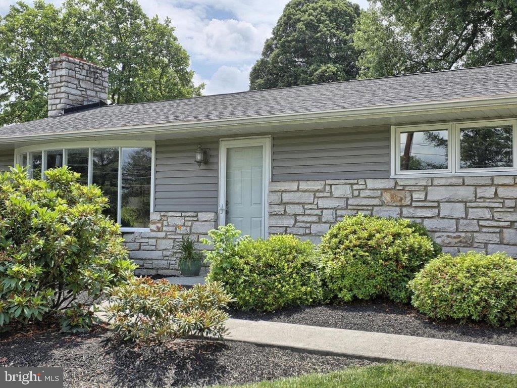 5 Golf View Road Camp Hill, PA 17011 - Photo 2 of 43 Gallery Image 2