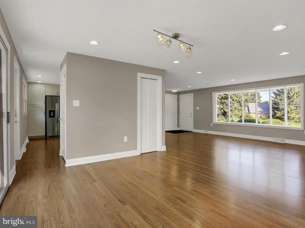 5 Golf View Road Camp Hill, PA 17011 - Photo 7 of 43 Gallery Image 7