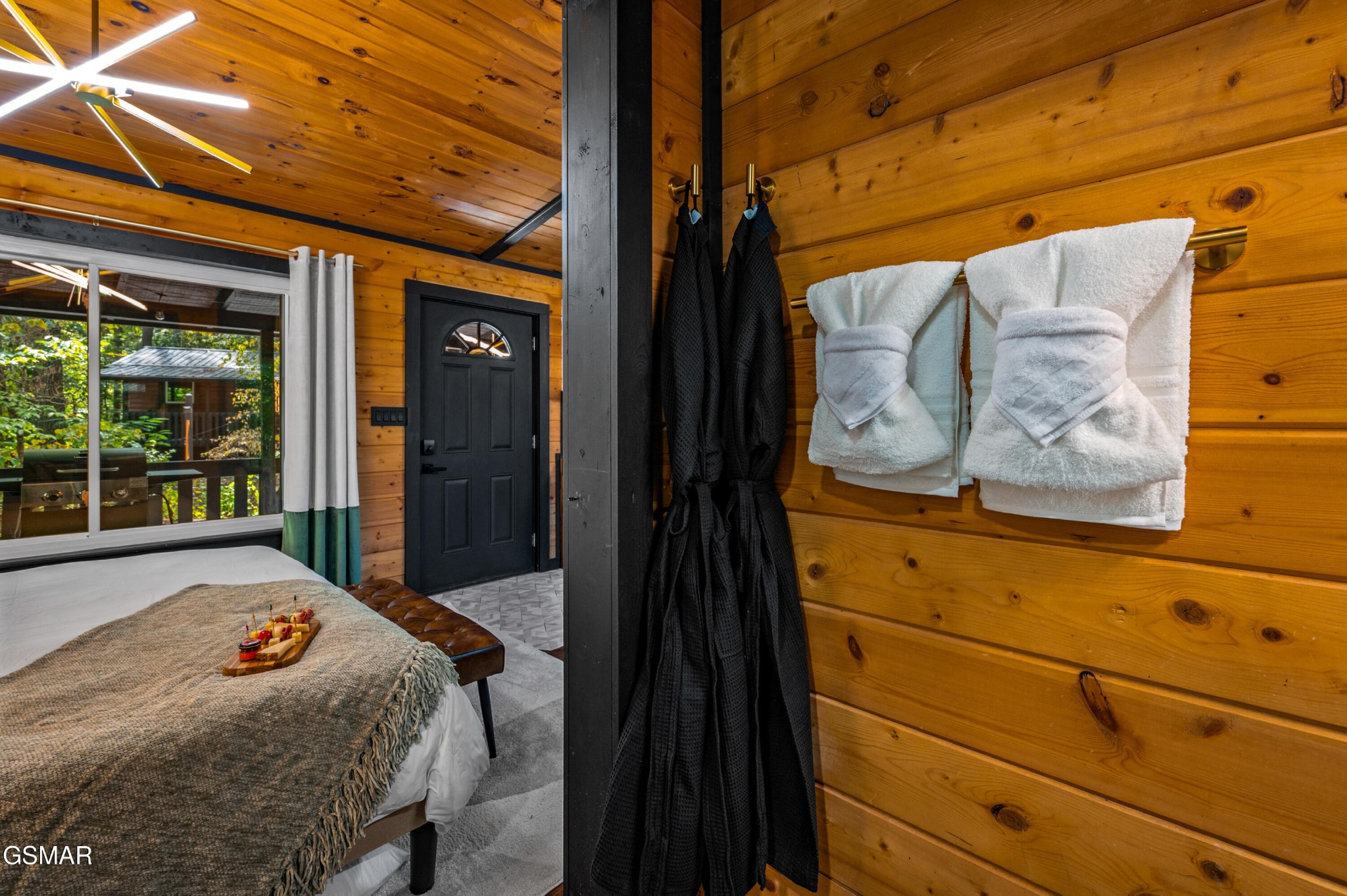 3750 Old Thomas Cross Road Sevierville, TN 37876 - Photo 11 of 32 Gallery Image 11