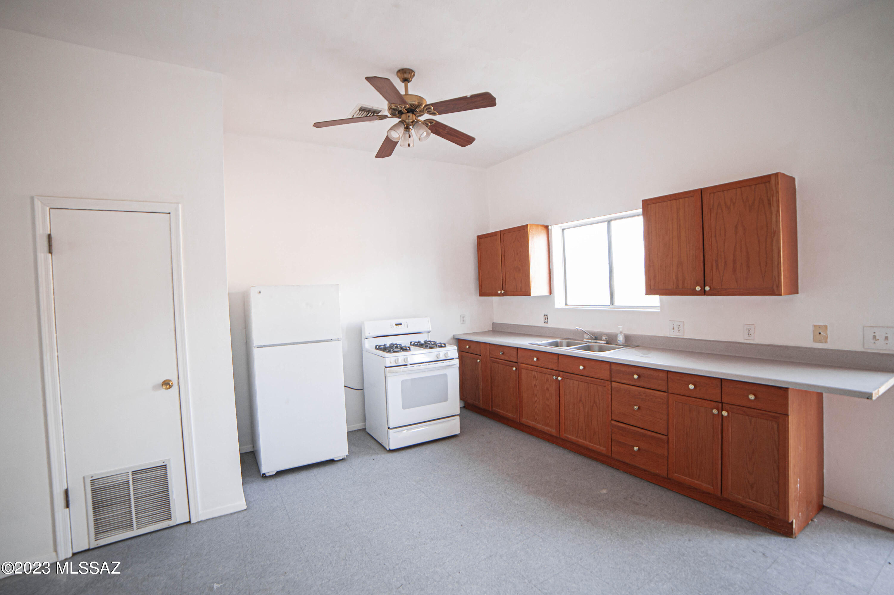 1040 East Prince Road Tucson, AZ 85719 - Photo 37 of 49 Gallery Image 37