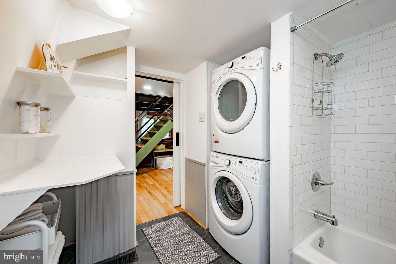 2678 Mayhew Inn Road Oakland, MD 21550 - Photo 22 of 33 Modern laundry nook with sleek finishes.