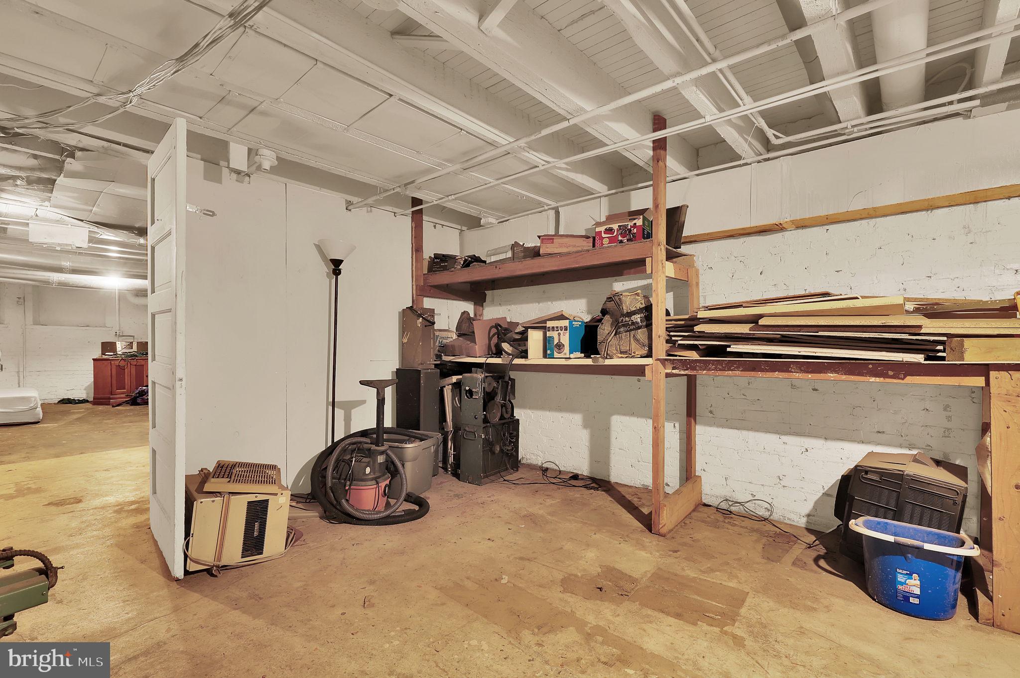 2511 North Calvert Street Baltimore, MD 21218 - Photo 32 of 37 a view of a storage & utility room