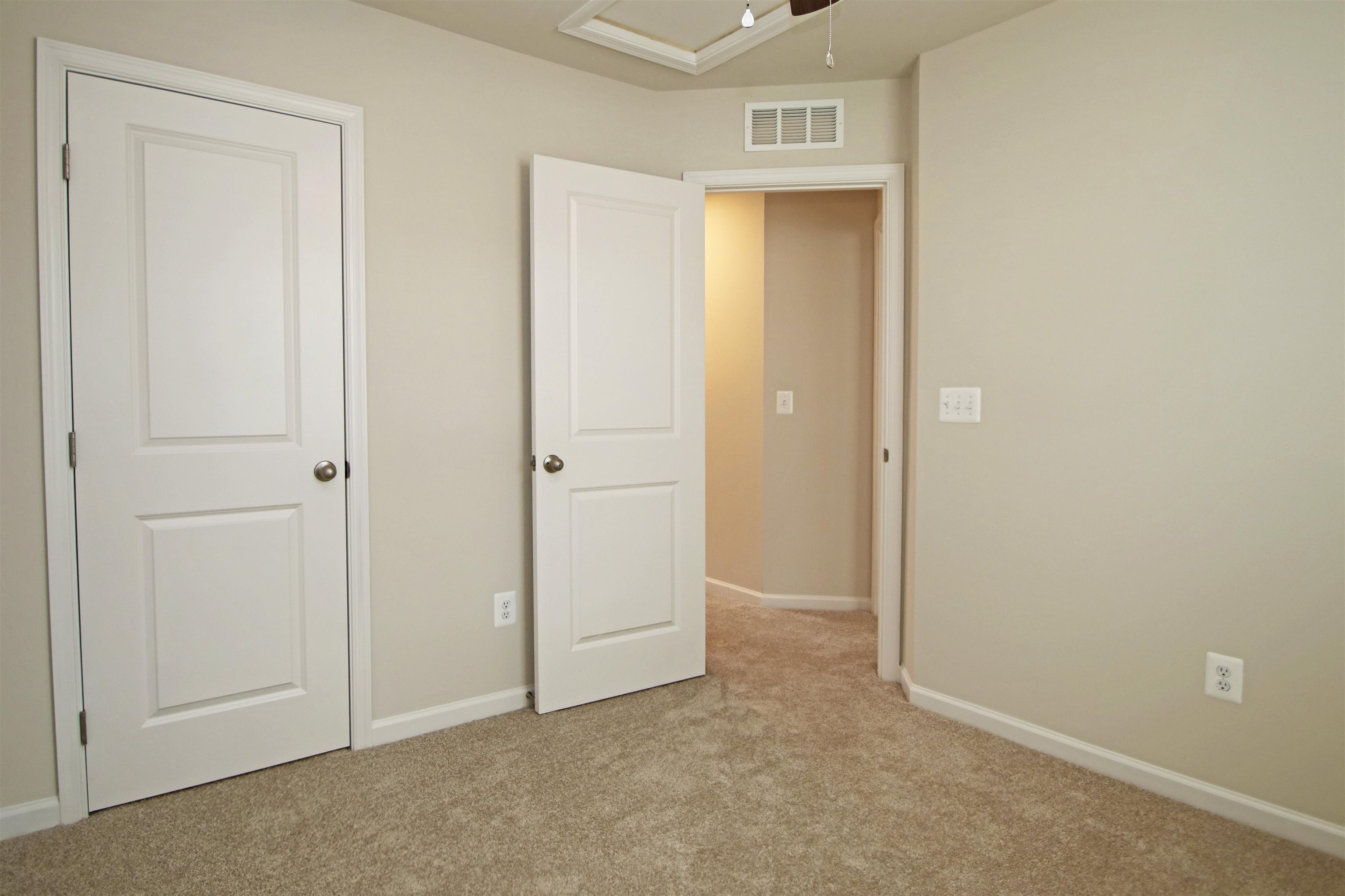 3325 Marble Loop Harrisonburg, VA 22801 - Photo 14 of 19 an empty room with closet