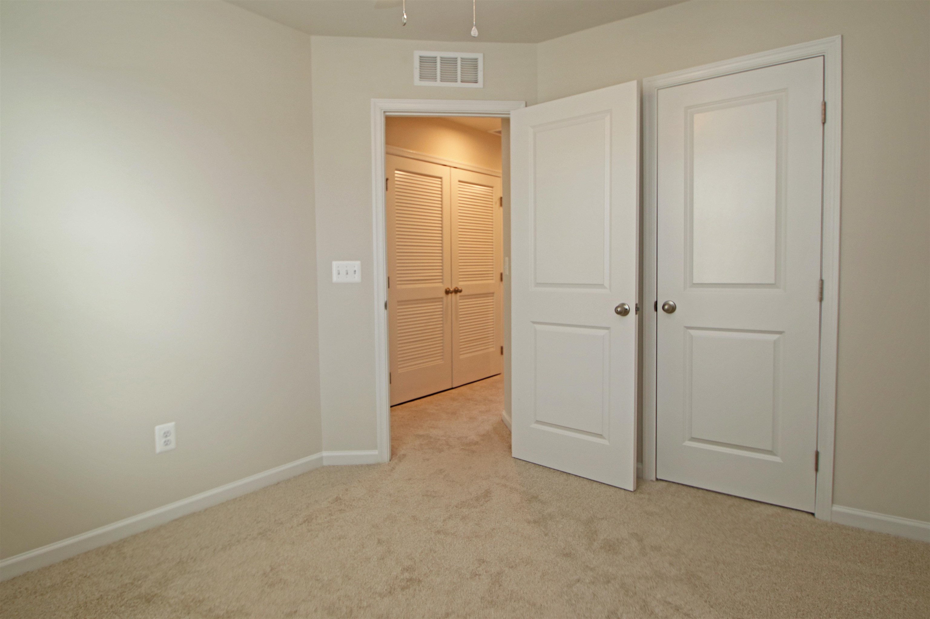 3325 Marble Loop Harrisonburg, VA 22801 - Photo 18 of 19 an empty room with closet area