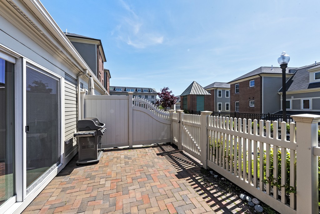 45 Chelsea Street, Unit 45 Boston, MA 02129 - Photo 21 of 42 Gallery Image 21