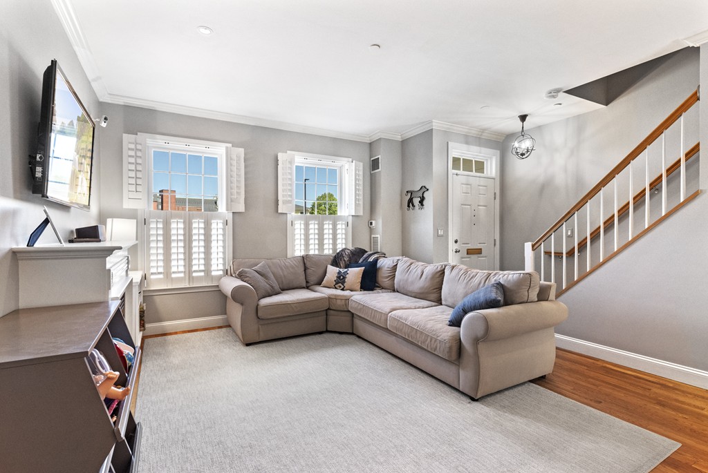 45 Chelsea Street, Unit 45 Boston, MA 02129 - Photo 4 of 42 Gallery Image 4