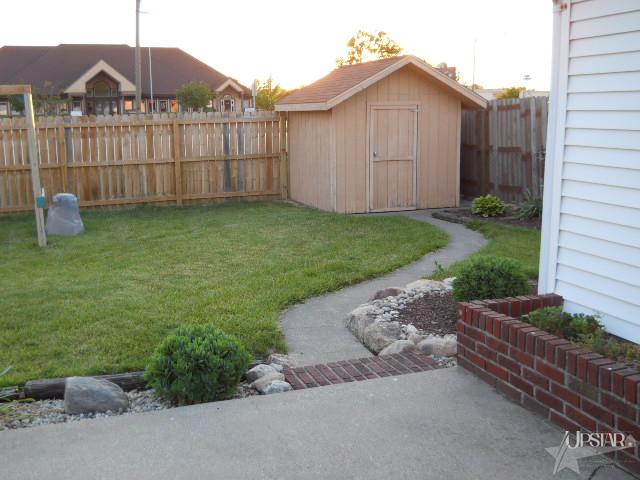 1345 Master Drive Decatur, IN 46733 - Photo 16 of 16