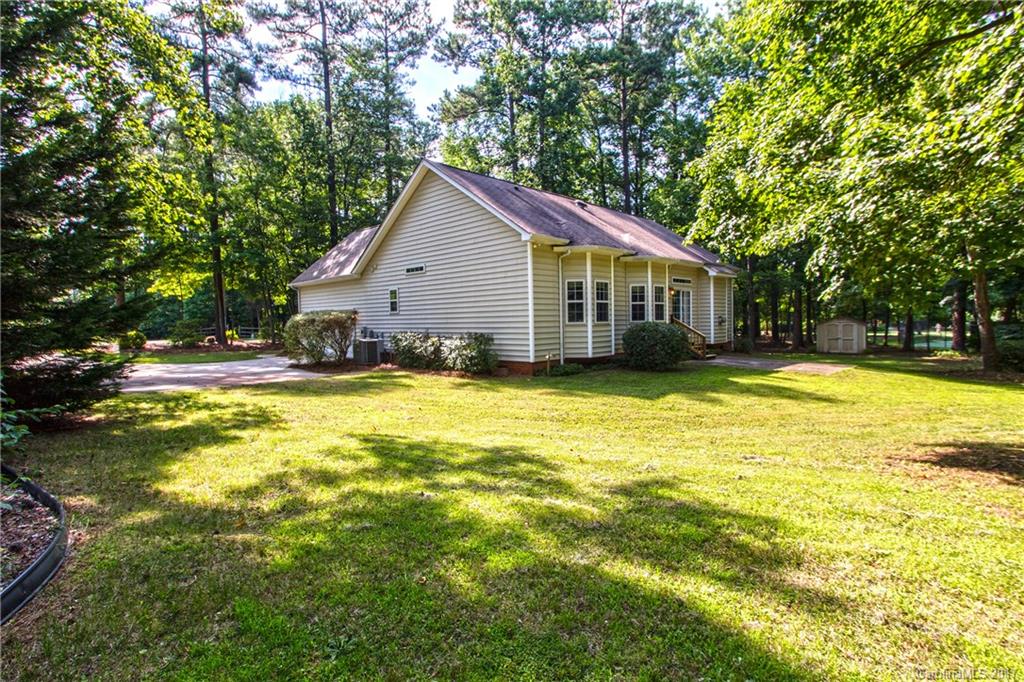 256 Robinson Road, Unit 31 Mooresville, NC 28117 - Photo 18 of 21 Gallery Image 18