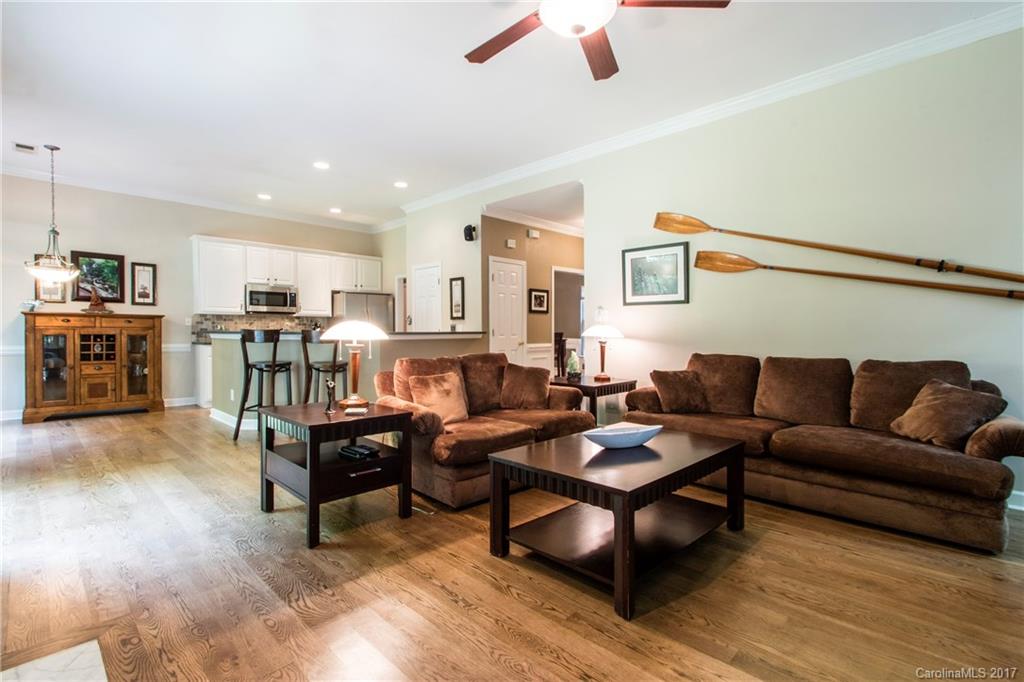 256 Robinson Road, Unit 31 Mooresville, NC 28117 - Photo 10 of 21 Gallery Image 10