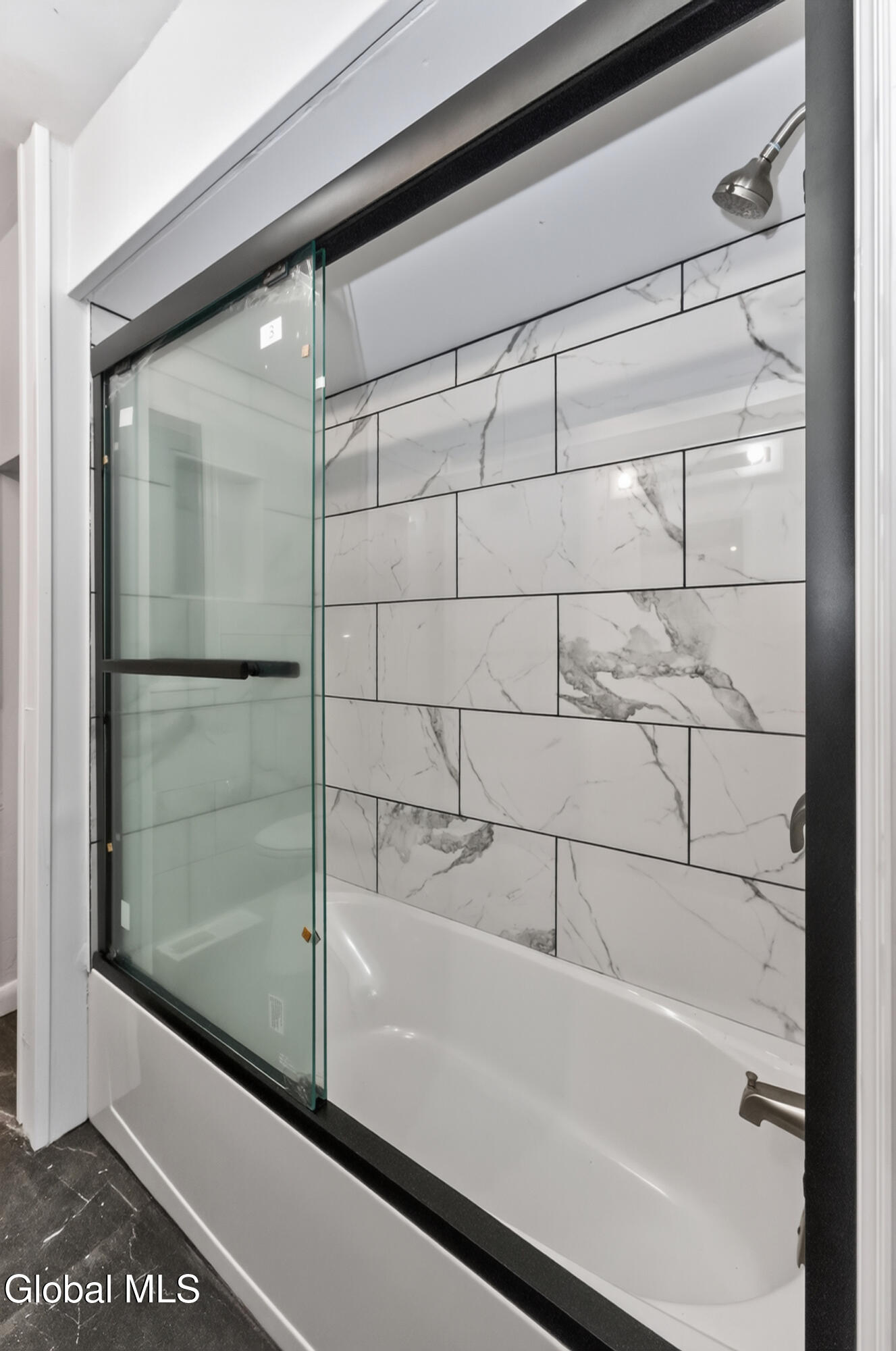 1135 Sacandaga Road Schenectady, NY 12302 - Photo 20 of 30 5 Bathroom 2