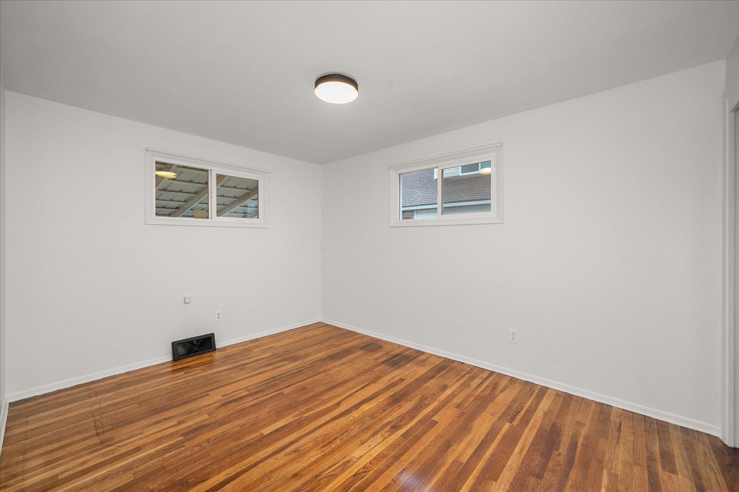 1503 West Glass Avenue Spokane, WA 99205 - Photo 19 of 41