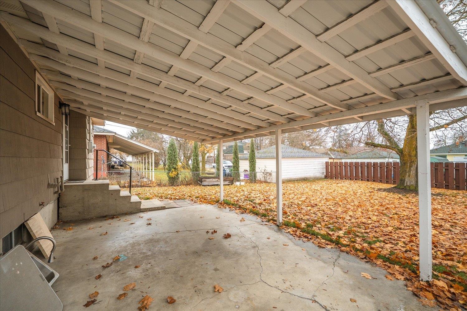 1503 West Glass Avenue Spokane, WA 99205 - Photo 32 of 41