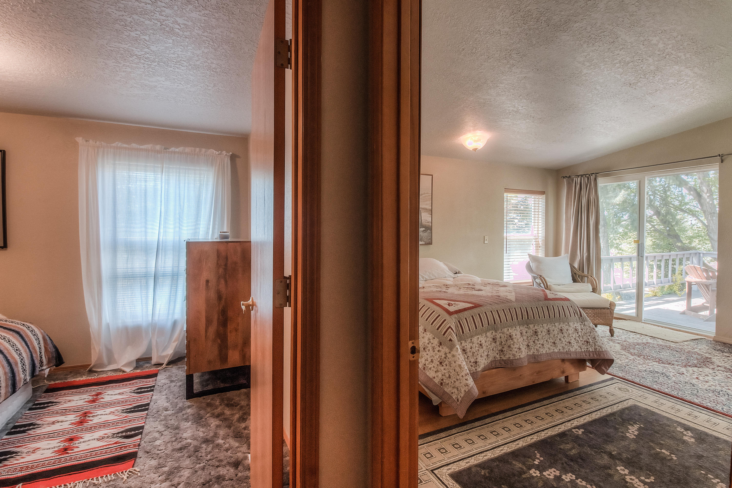 350 Schraeder Road Tieton, WA 98947 - Photo 24 of 39 a bedroom with a bed and a window