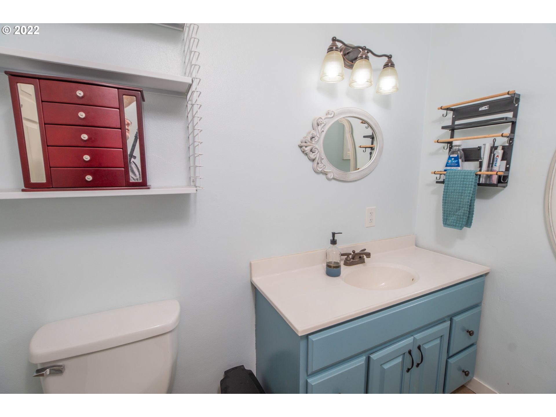 87499 Rice Road Mapleton, OR 97453 - Photo 17 of 21 Gallery Image 17
