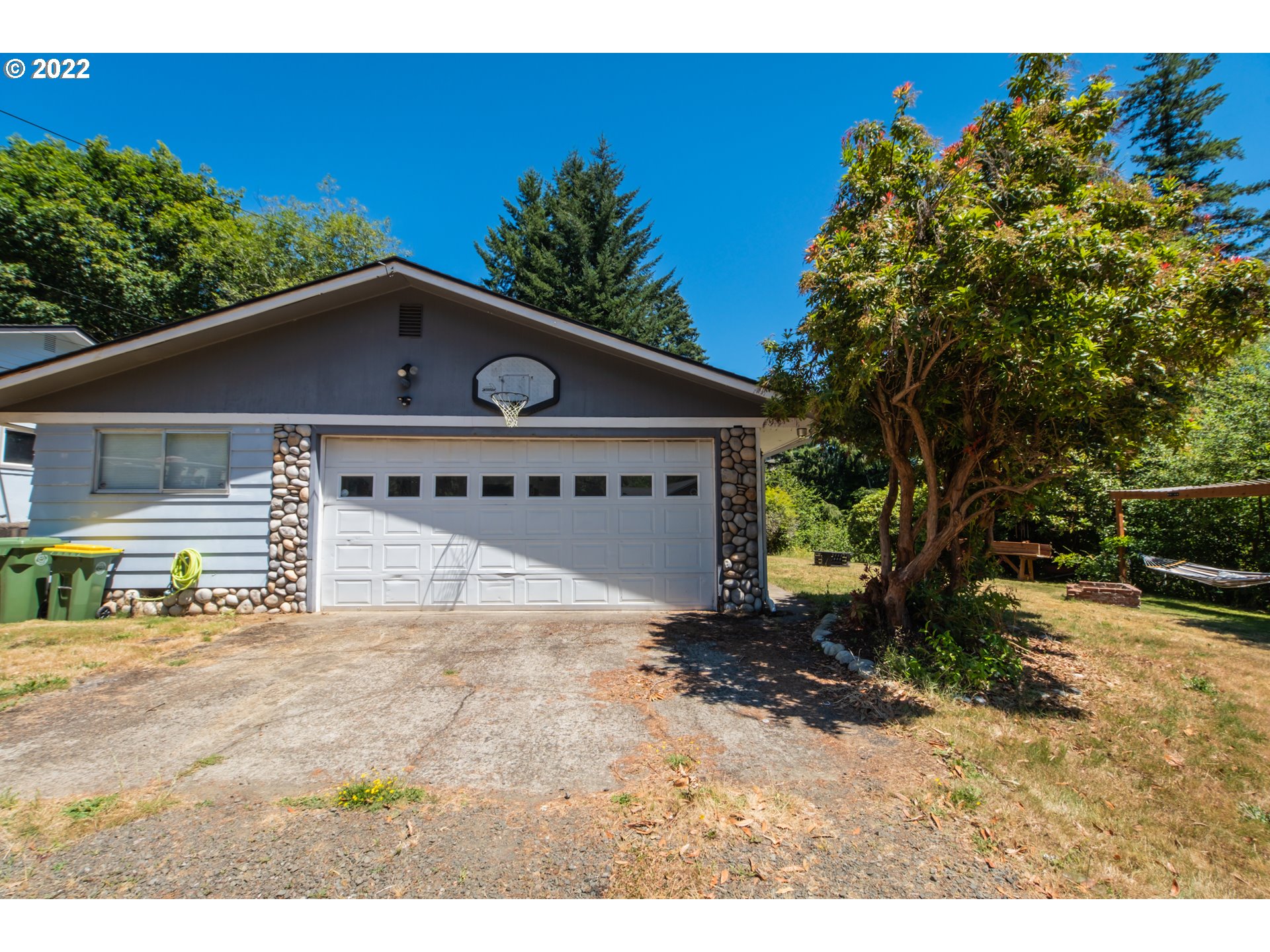 87499 Rice Road Mapleton, OR 97453 - Photo 3 of 21 Gallery Image 3