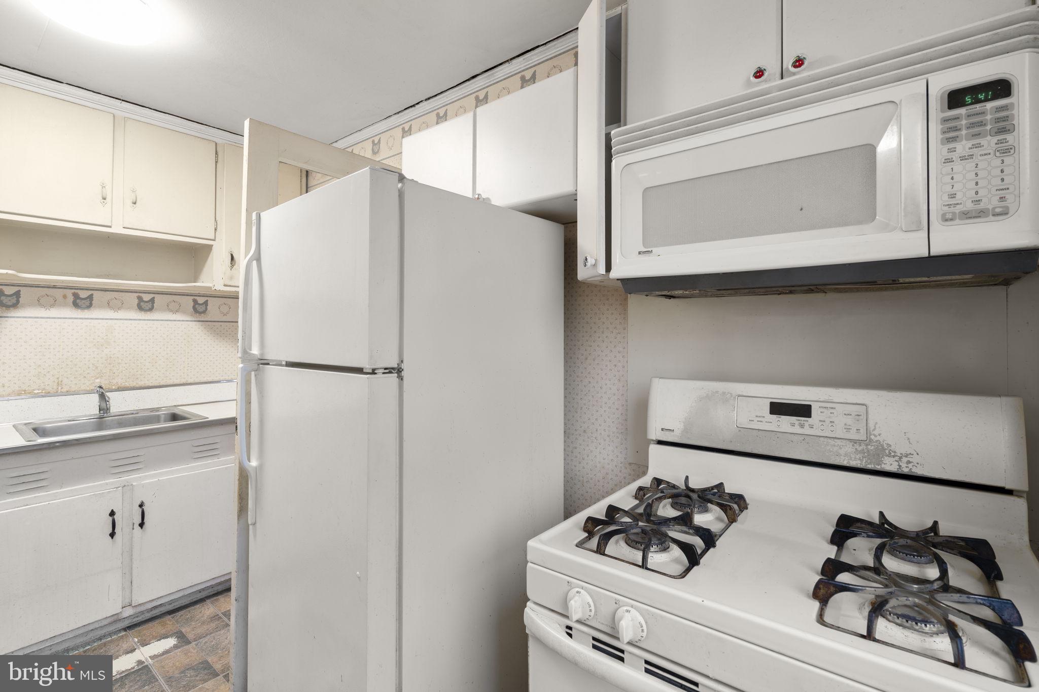 9910 Lorain Avenue Silver Spring, MD 20901 - Photo 12 of 28