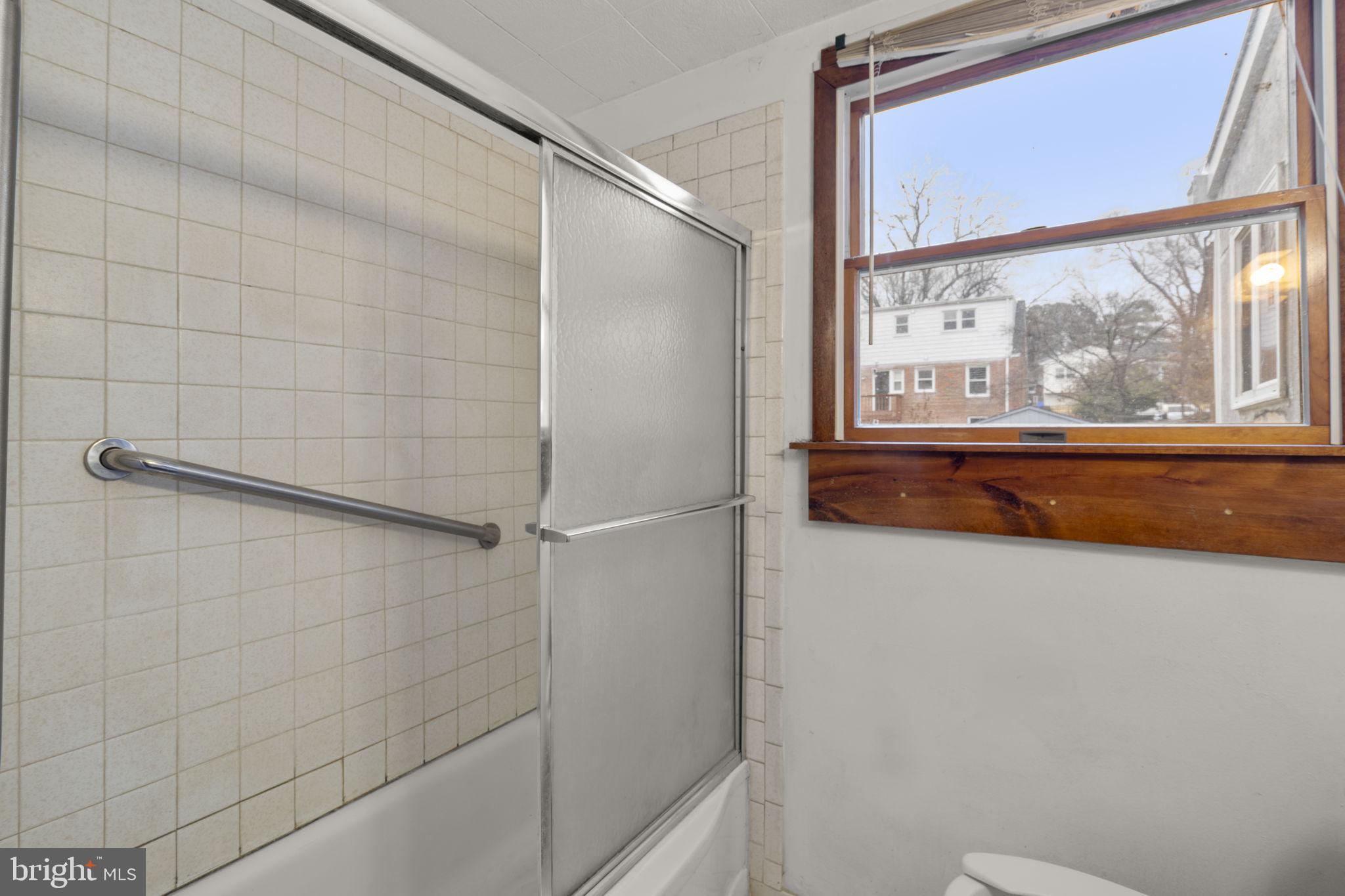 9910 Lorain Avenue Silver Spring, MD 20901 - Photo 24 of 28