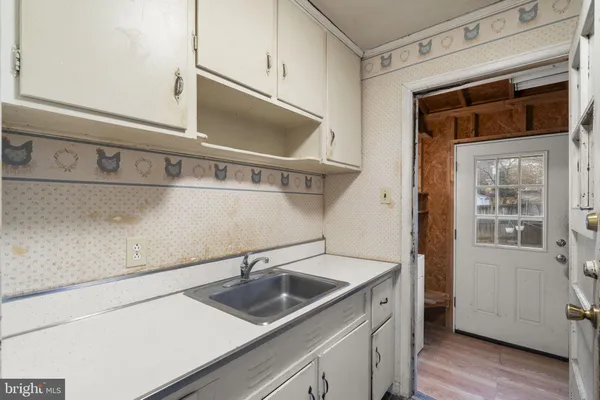 $300,000 | 9910 Lorain Avenue, Silver Spring, MD 20901