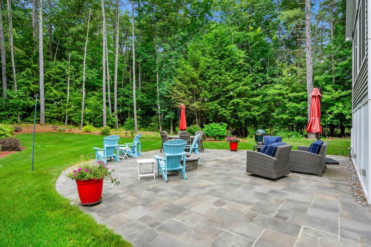 30 Pierce Lane Hollis, NH 03049 - Photo 33 of 40