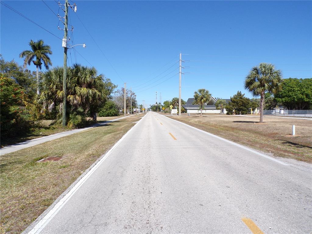 711 Cooper Street Punta Gorda, FL 33950 - Photo 15 of 31