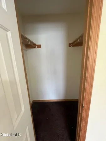 $2,850 | 26 Ponderosa Drive, Unit B, Halfmoon, NY 12065